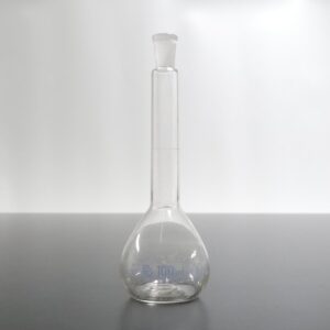 Second-hand 500 ml volumetric flask, second view