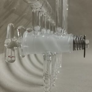 Alternative view of Manifold M27, solid glass stopcocks, double, spherical joint